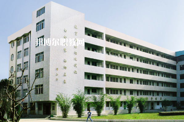 武漢技師學(xué)院2022年報名條件、招生要求、招生對象