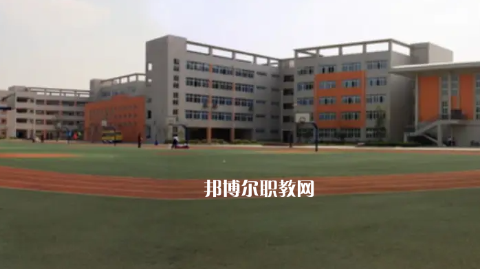 成都禮儀職業(yè)中學(xué)2022年怎么樣、好不好
