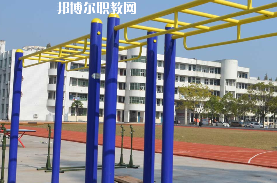 潛江職教中心2022年報名條件、招生要求、招生對象