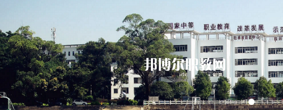 桂林市旅游職業(yè)中等專(zhuān)業(yè)學(xué)校2022年報(bào)名條件、招生要求、招生對(duì)象