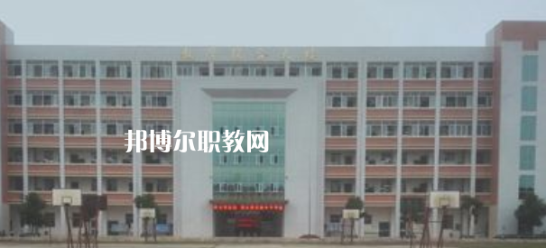 容縣職業(yè)中等專業(yè)學(xué)校2022年報(bào)名條件、招生要求、招生對象