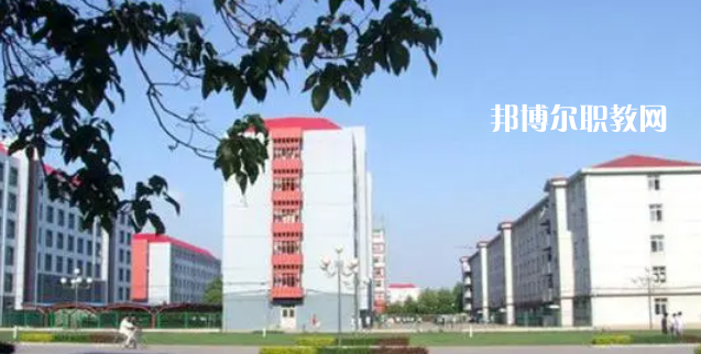 唐山高職?？圃盒Ｅ琶?強(qiáng)