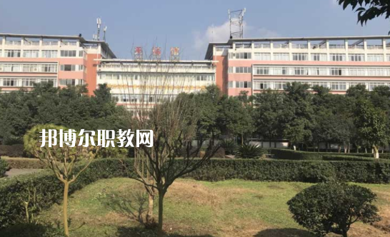 四川省南充外國(guó)語中等專業(yè)學(xué)校2023年招生錄取分?jǐn)?shù)線