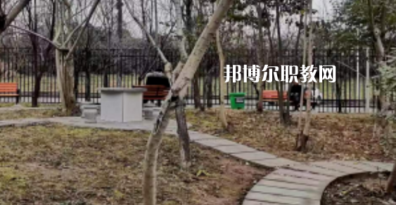 2023年達(dá)州理工職業(yè)技術(shù)學(xué)校學(xué)費、收費多少