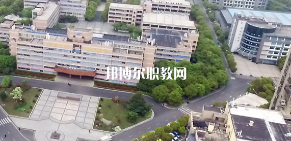 江蘇聯(lián)合職業(yè)技術(shù)學(xué)院無錫機(jī)電分院怎么樣、好不好(2023參考)
