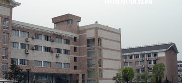 2023浙江藝術(shù)學(xué)校招生計(jì)劃 招生人數(shù)是多少(附要求、條件、對(duì)象)