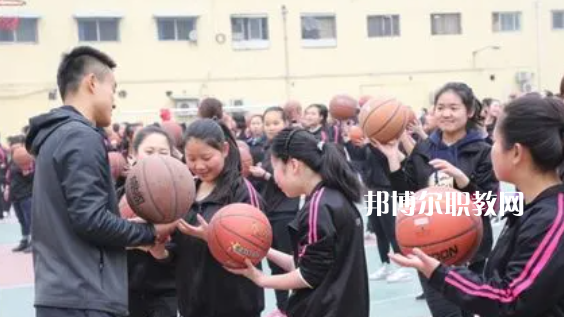 西安市明珠職業(yè)學(xué)校地址在哪里，哪個(gè)地區(qū)，哪個(gè)城市?
