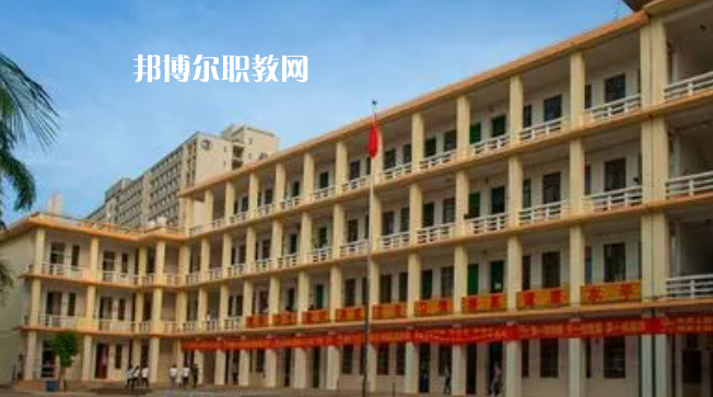 ?？谥新殞W(xué)校具體名單匯總2023版 ?？谥新殞W(xué)校有哪些