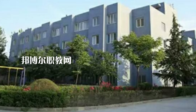 渭南市西北理工職業(yè)學(xué)校地址在哪里，哪個地區(qū)，哪個城市?