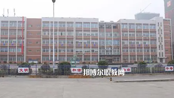 2023湖南建康技工學(xué)校招生計(jì)劃 招生人數(shù)是多少(附要求、條件、對(duì)象)