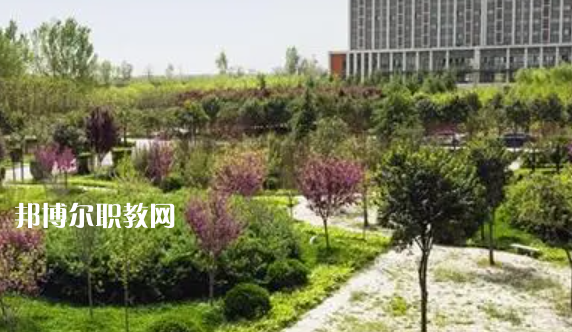 陜西省高新技術(shù)學(xué)校地址，乘車路線