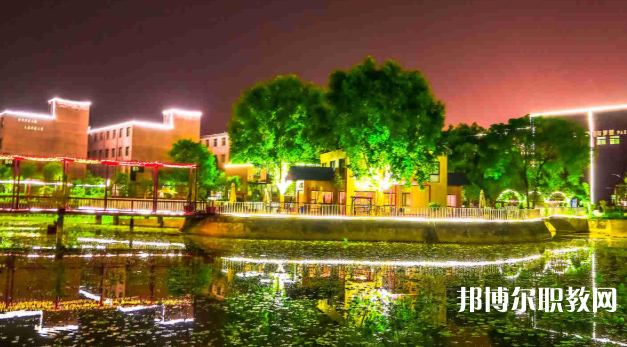 2023西安康博爾藝術(shù)技師學院多少錢 西安康博爾藝術(shù)技師學院各專業(yè)學費收費標準