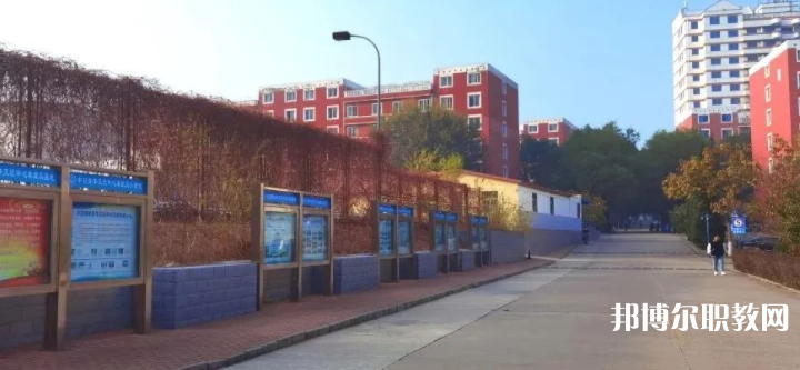 2023秦皇島市外事旅游職業(yè)學(xué)校多少錢 秦皇島市外事旅游職業(yè)學(xué)校各專業(yè)學(xué)費收費標準