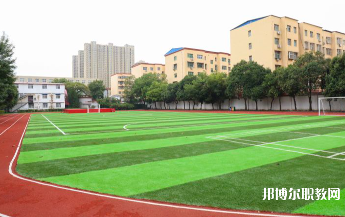 鄭州新華中等專業(yè)學校怎么樣、好不好