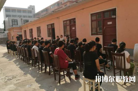 安陽源首科技制藥學(xué)校怎么樣、好不好