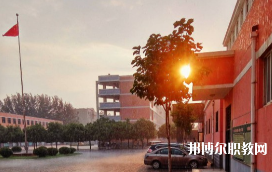 2023濮陽油田職業(yè)中等專業(yè)學(xué)校招生計劃 招生人數(shù)是多少(附要求、條件、對象)