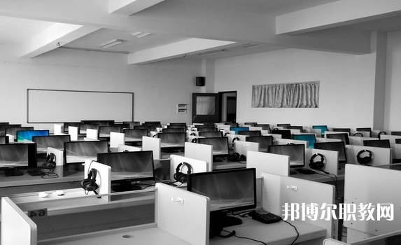 南召縣培英中等職業(yè)學校怎么樣、好不好