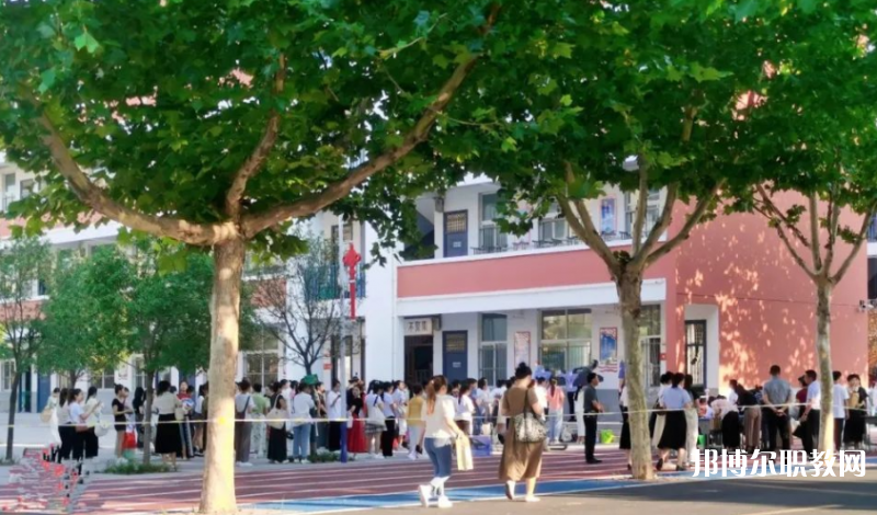 2023商水職業(yè)中專多少錢 商水職業(yè)中專各專業(yè)學(xué)費收費標(biāo)準(zhǔn)