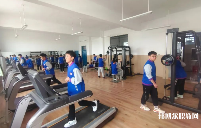 周口市潁河職業(yè)中等專業(yè)學校地址，乘車路線