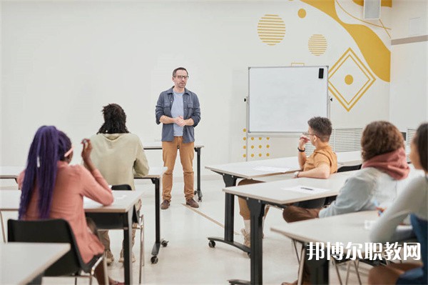 湖北哪里的中職學校能讀金融事務(wù)專業(yè)專業(yè)
