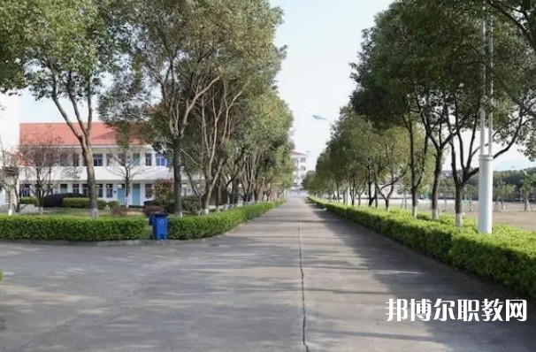 2024陽朔縣中等職業(yè)技術(shù)學(xué)校招生計劃 招生人數(shù)是多少(附要求、條件、對象)