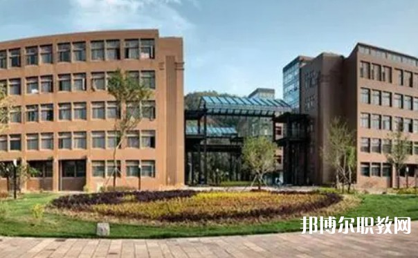 2024桂林市藝術(shù)學(xué)校多少錢 桂林市藝術(shù)學(xué)校各專業(yè)學(xué)費收費標(biāo)準(zhǔn)