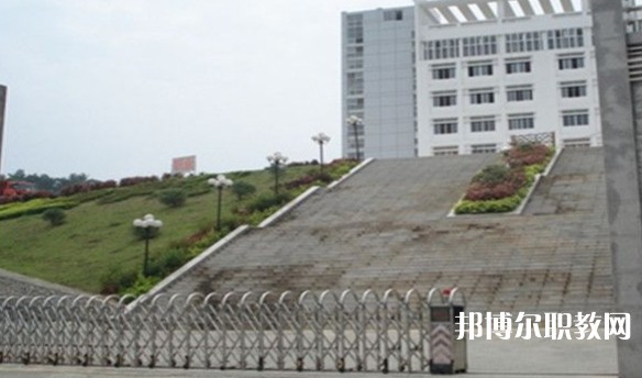 2024百色市民族工業(yè)中等專業(yè)學(xué)校招生計(jì)劃 招生人數(shù)是多少(附要求、條件、對象)