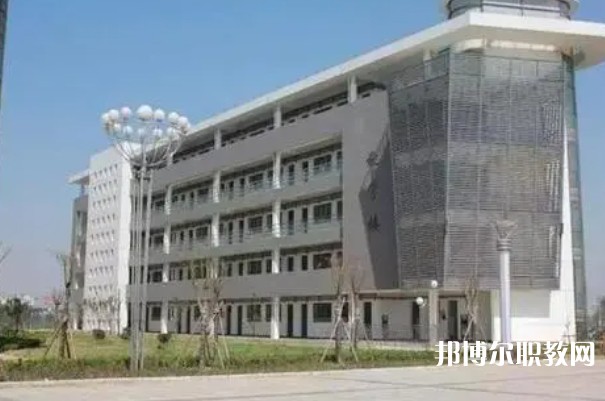 安慶樅川經(jīng)濟(jì)技術(shù)學(xué)校怎么樣、好不好