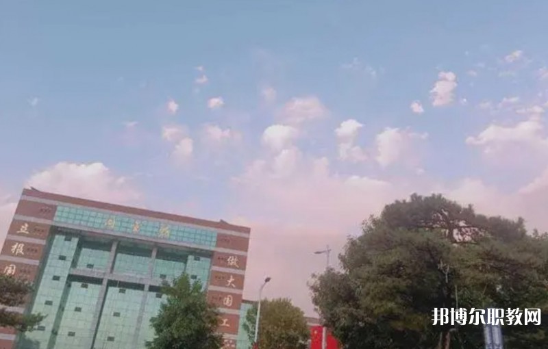 2024萊蕪航空中等專業(yè)學(xué)校招生計(jì)劃 招生人數(shù)是多少(附要求、條件、對象)