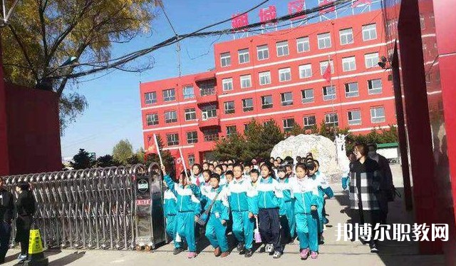 朔州市朔城區(qū)占義高級(jí)職業(yè)中學(xué)怎么樣、好不好