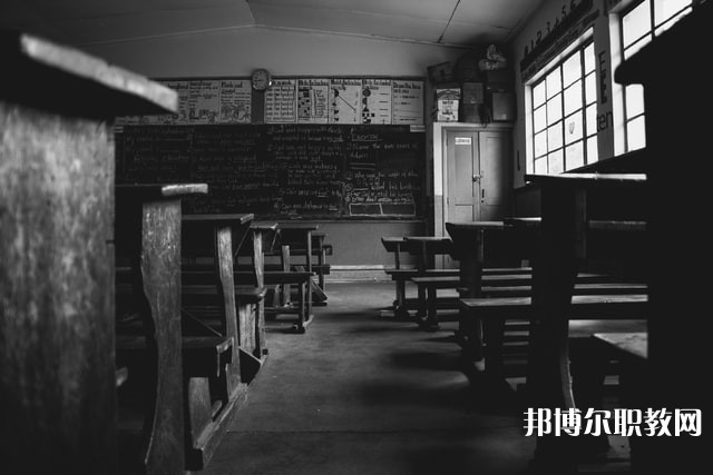 四川哪里的職業(yè)學(xué)校能讀會計(jì)事務(wù)專業(yè)