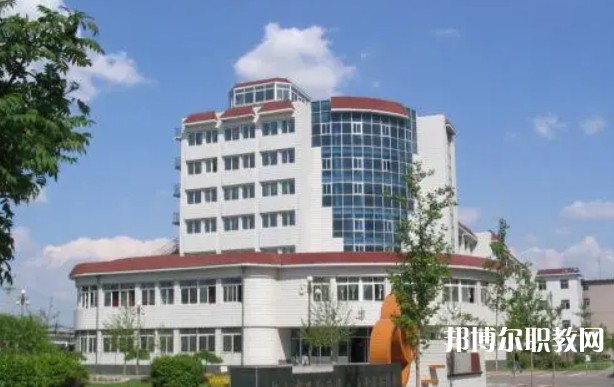 2024鞍山市廣播電視學(xué)校招生計(jì)劃 招生人數(shù)是多少(附要求、條件、對(duì)象)