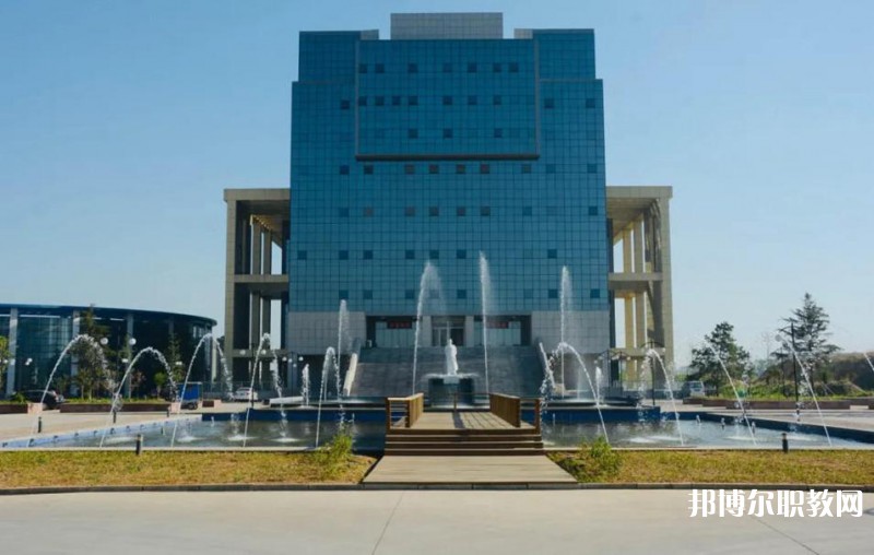 唐山豐潤綜合職業(yè)技術(shù)教育中心2025年報名條件、招生要求、招生對象